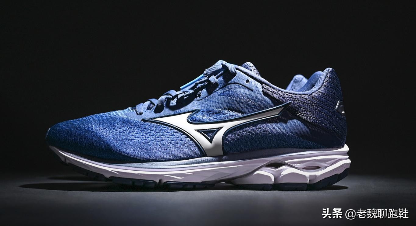 学生体测穿什么鞋,体育生穿什么鞋好最划算