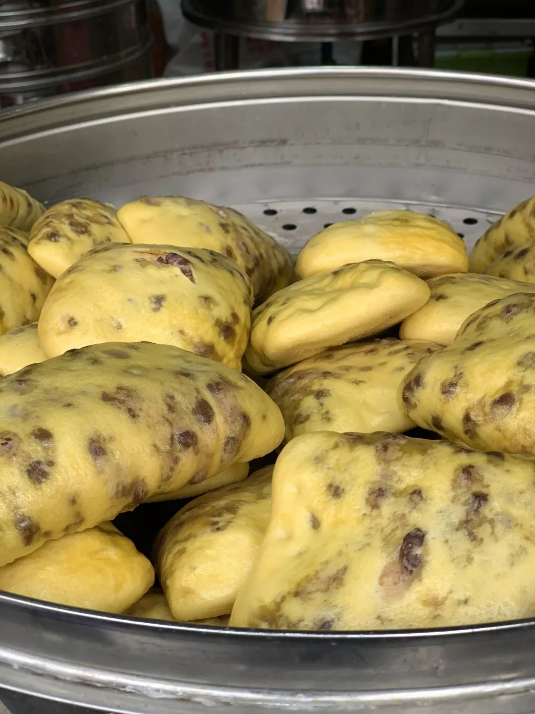 瑞思拜，为红糖馒头排队两小时的成都人