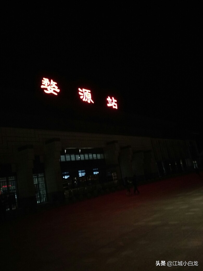 婺源篁岭秋色最佳时间,最美乡村婺源篁岭一日游