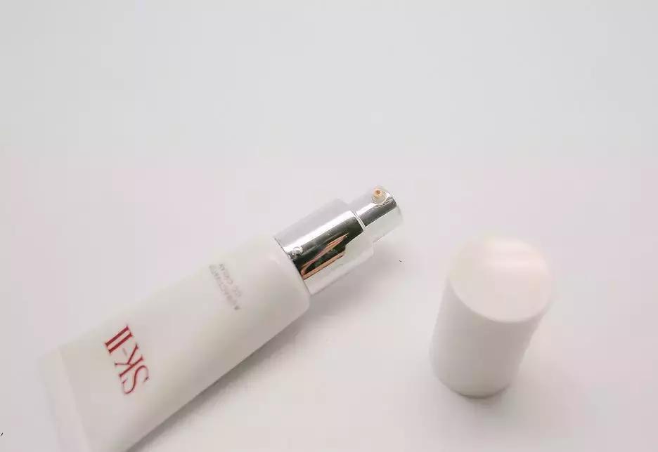 素颜霜懒人伪素颜提亮遮瑕,公认好用的5款素颜霜