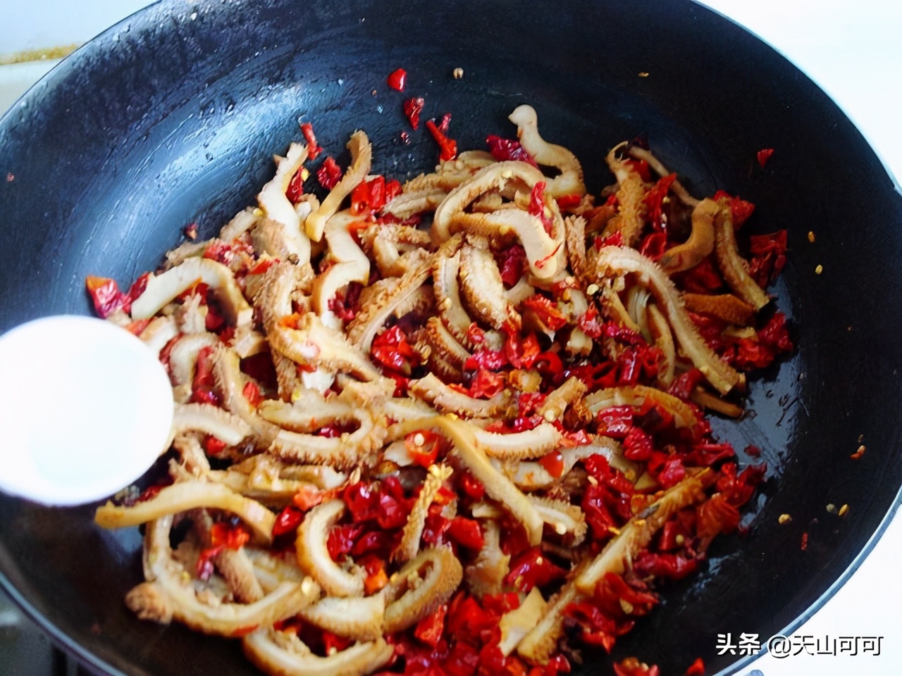 新疆大片牛肚的做法,香辣牛肚最好吃的做法