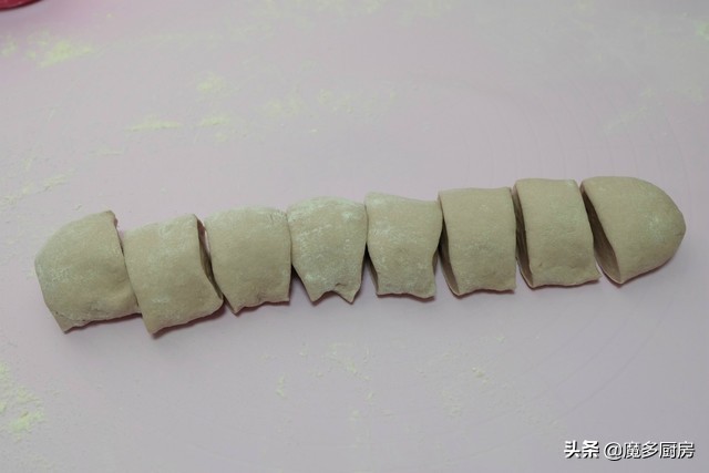 大包子的包子皮,妈妈蒸的大包子美味