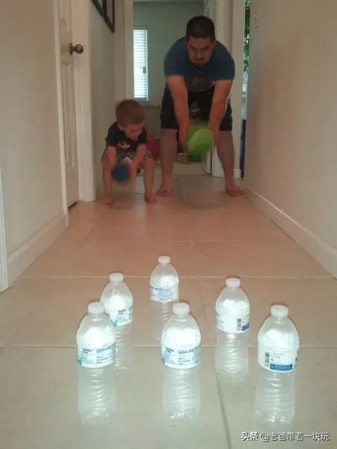 适合妈妈和儿子一起玩的室内游戏,适合十个小朋友一起玩的室内游戏