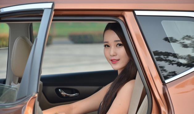 刚买的新车如何除味,新车有气味用什么去除