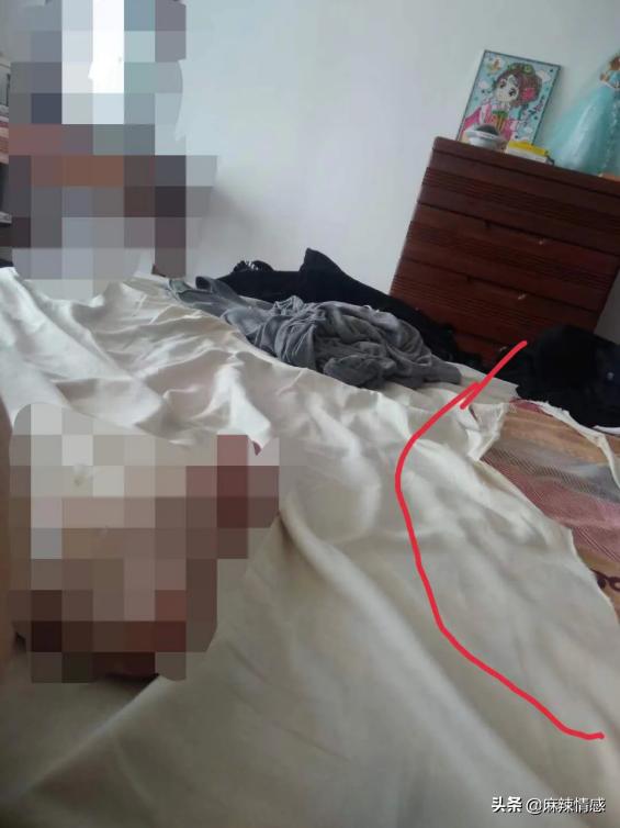 涉嫌性侵养女长达3年,“总裁父亲”被曝光:多少*兽禽**,披着*皮人**