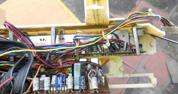 夏普收录机777的尺寸是多少,夏普777收录机电机拆卸视频