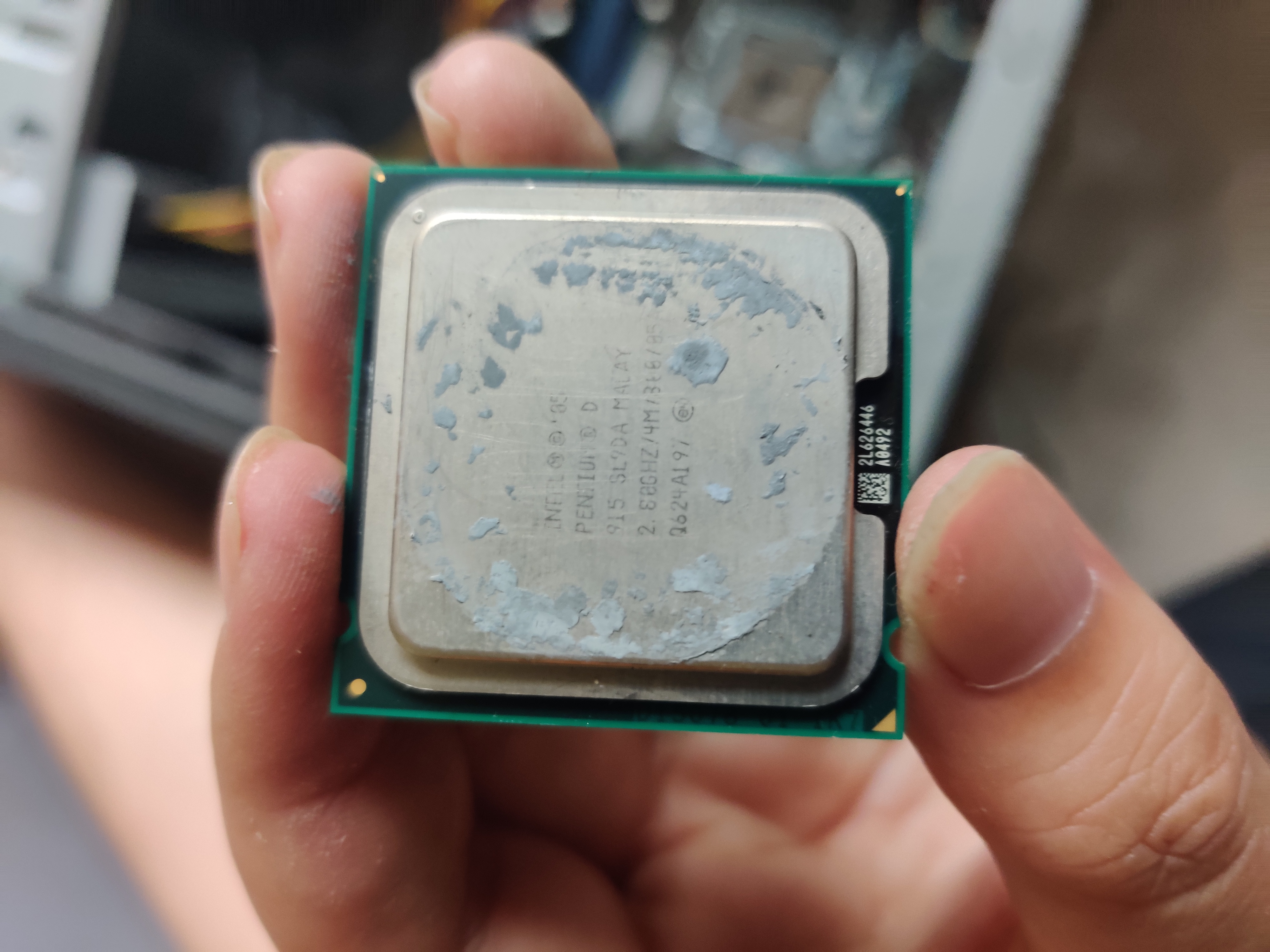 花200元升级十年前老电脑,不到100块升级家里面的老电脑