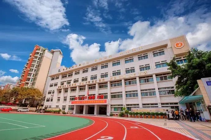 2021年汕头市“新时代好少年”学习宣传活动发布会暨精神文明建设先进典型*党**史学习教育圆满举行