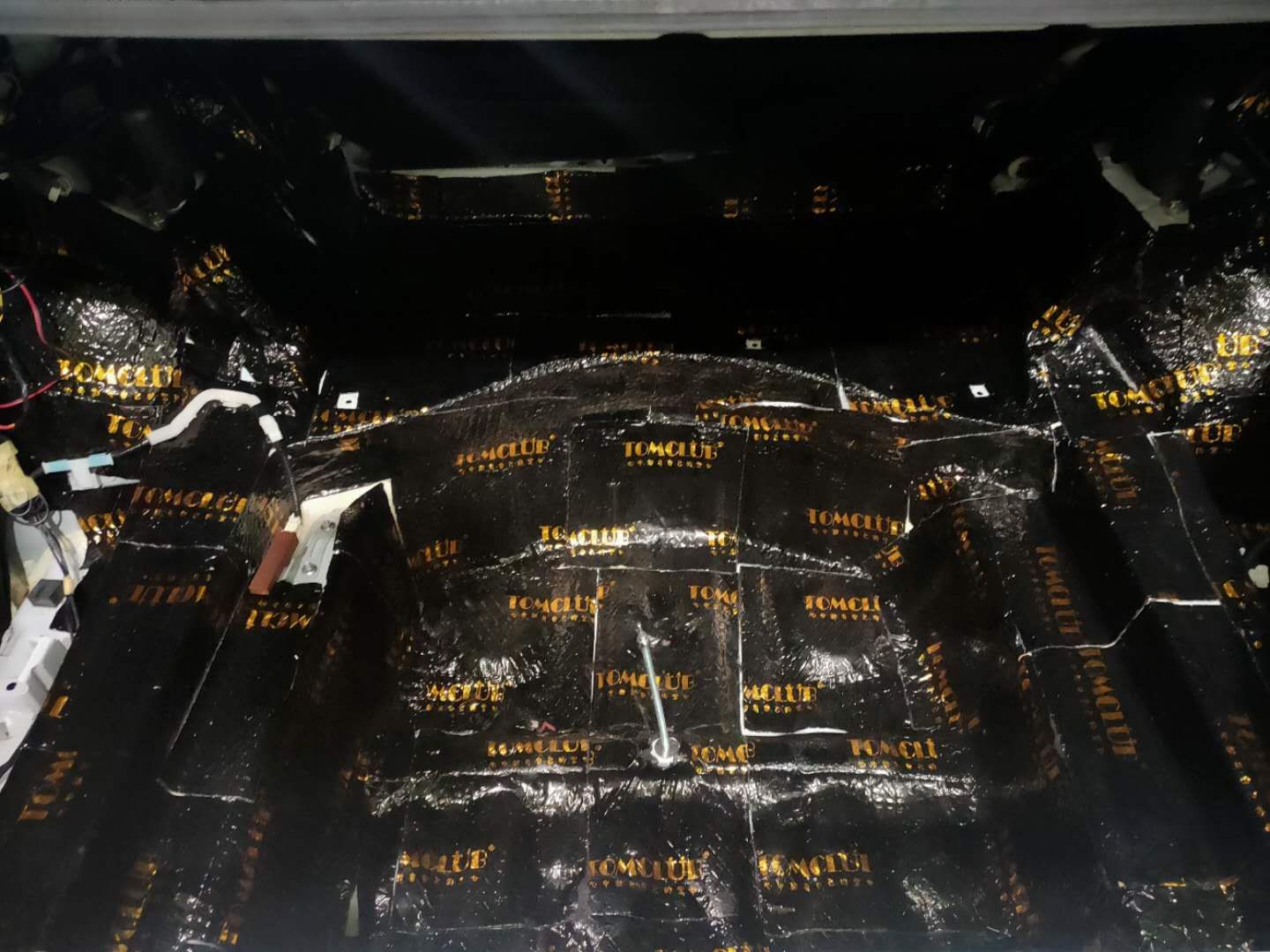 丰田锐志换喇叭不做隔音有用吗,丰田锐志隔音要怎么做