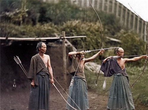 日本长弓的威力,1000磅的弓威力有多大