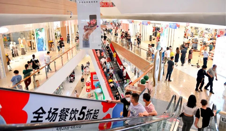 成都龙泉世茂广场营业时间,成都世茂广场什么完工