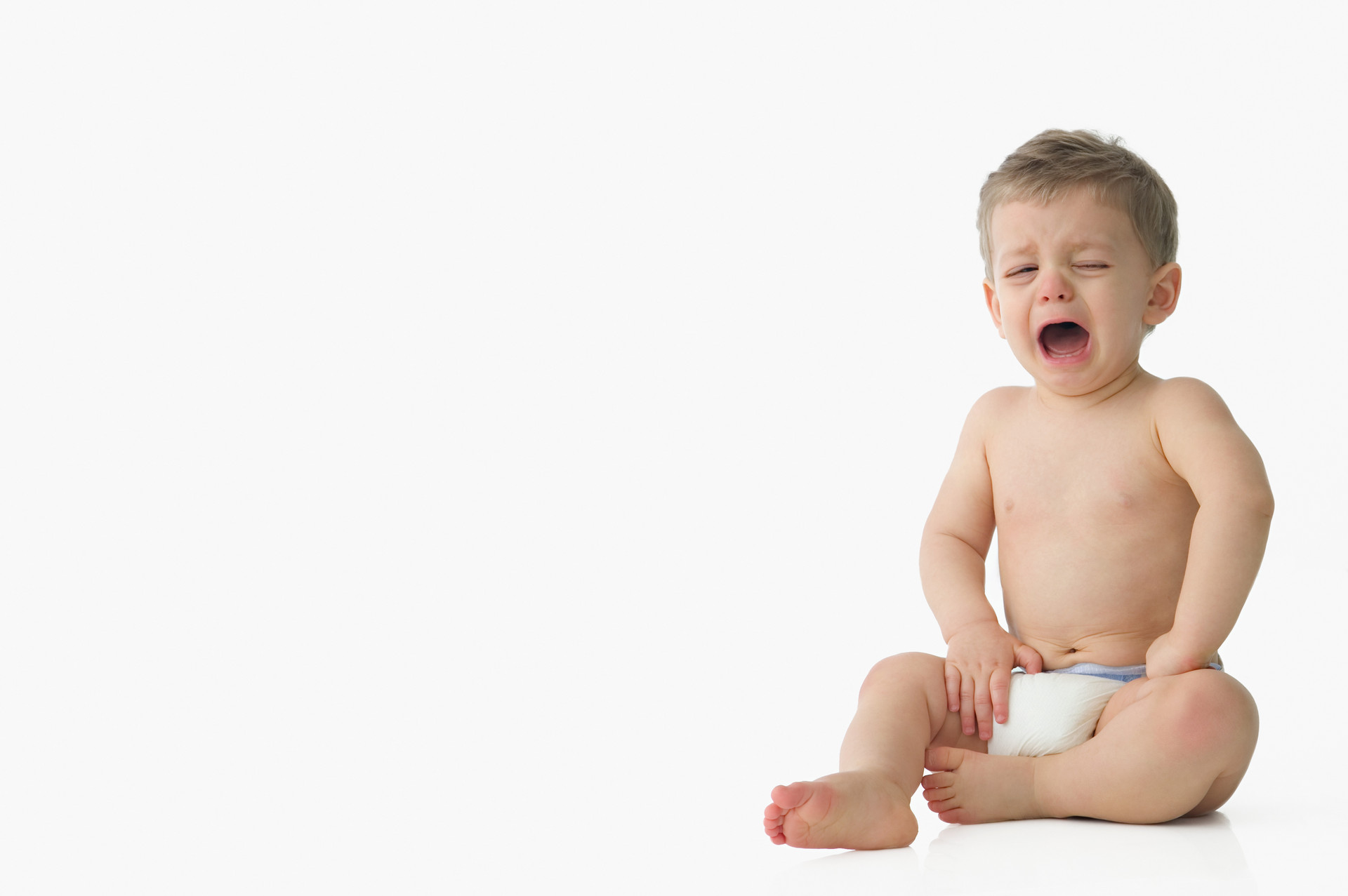 三个月宝宝总是憋尿是怎么回事,如何给宝宝养成憋尿的习惯