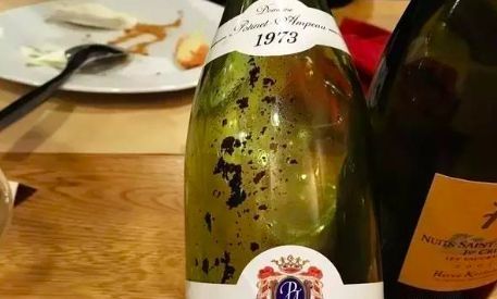 怎么鉴定红酒的好坏,红酒鉴定真假的方法