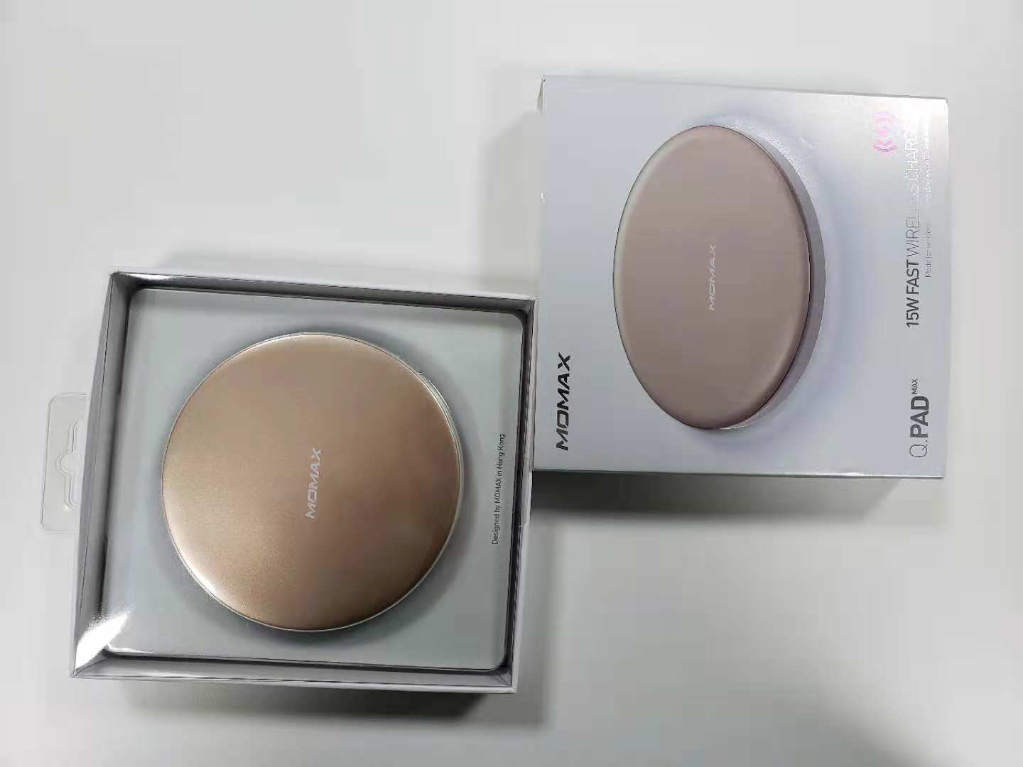 momax无线充电,momax苹果18w快充