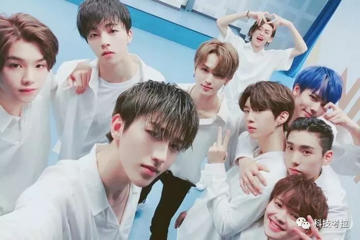 亿元榜单生意，10倍日活放大，饭圈女孩撑起微博半边天