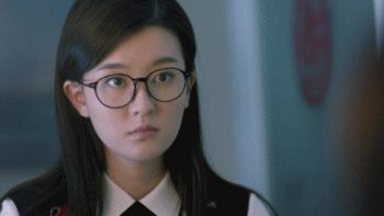 她为什么没眼技？怎么改善眼睛无神的状态