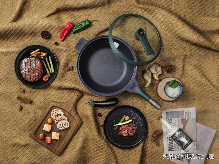 没有一口好锅，如何展现我大厨的手艺，七层昂贵涂层就为一口好锅