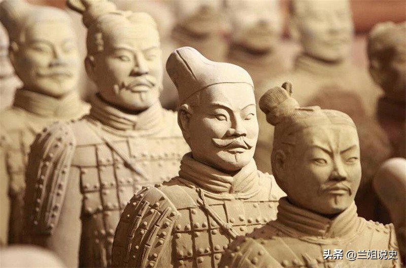 秦始皇兵马俑为什么是陶瓷,中亚古代雕塑和秦始皇兵马俑