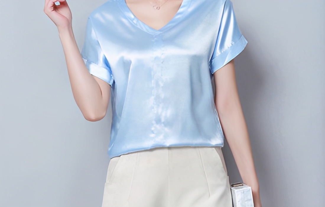 衣服洗完有酸臭味怎么去除掉,衣服洗完馊了如何处理