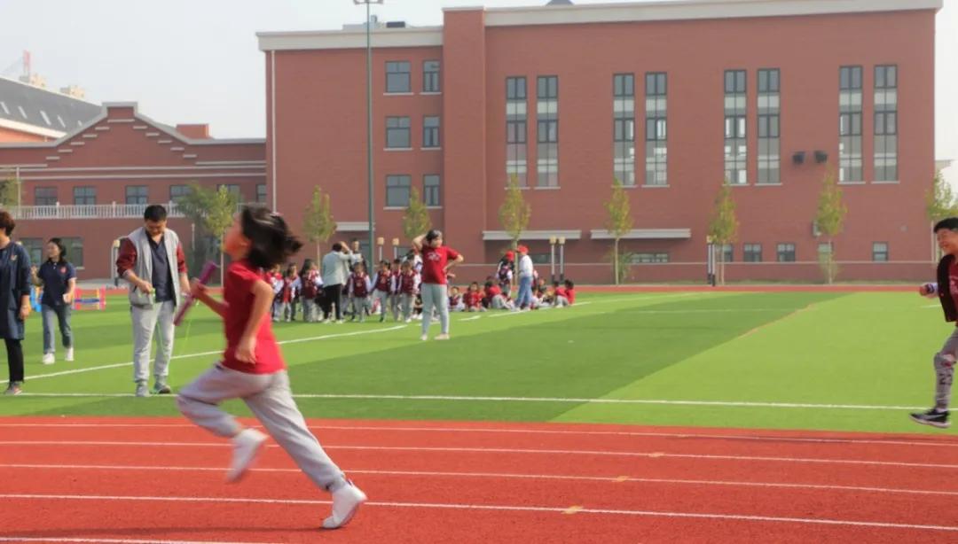 趣味运动会团结奋进,趣味运动会青春