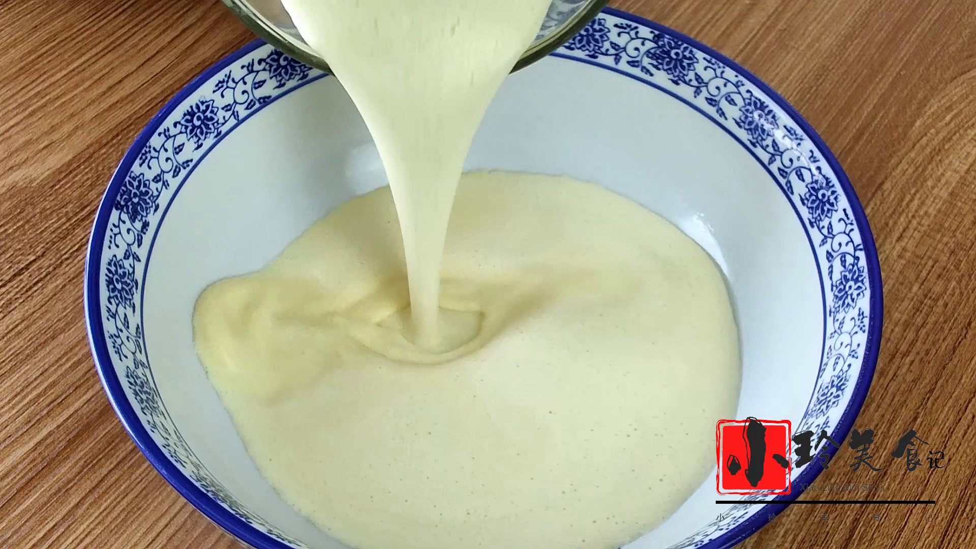 小米做的脆脆的米糕,纯小米牛奶糕做法