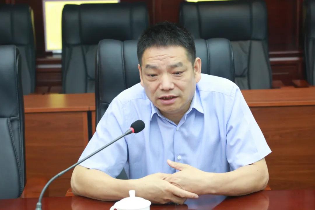 广联达考察,广联达公司领导人员