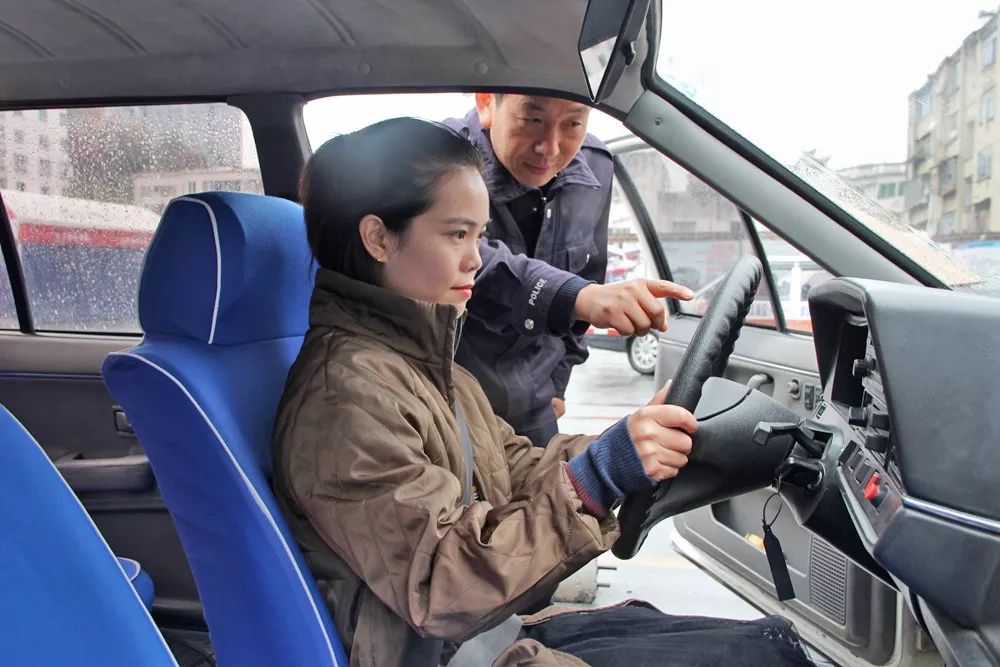 十堰哪个驾校有自己考场,十堰哪个驾校好