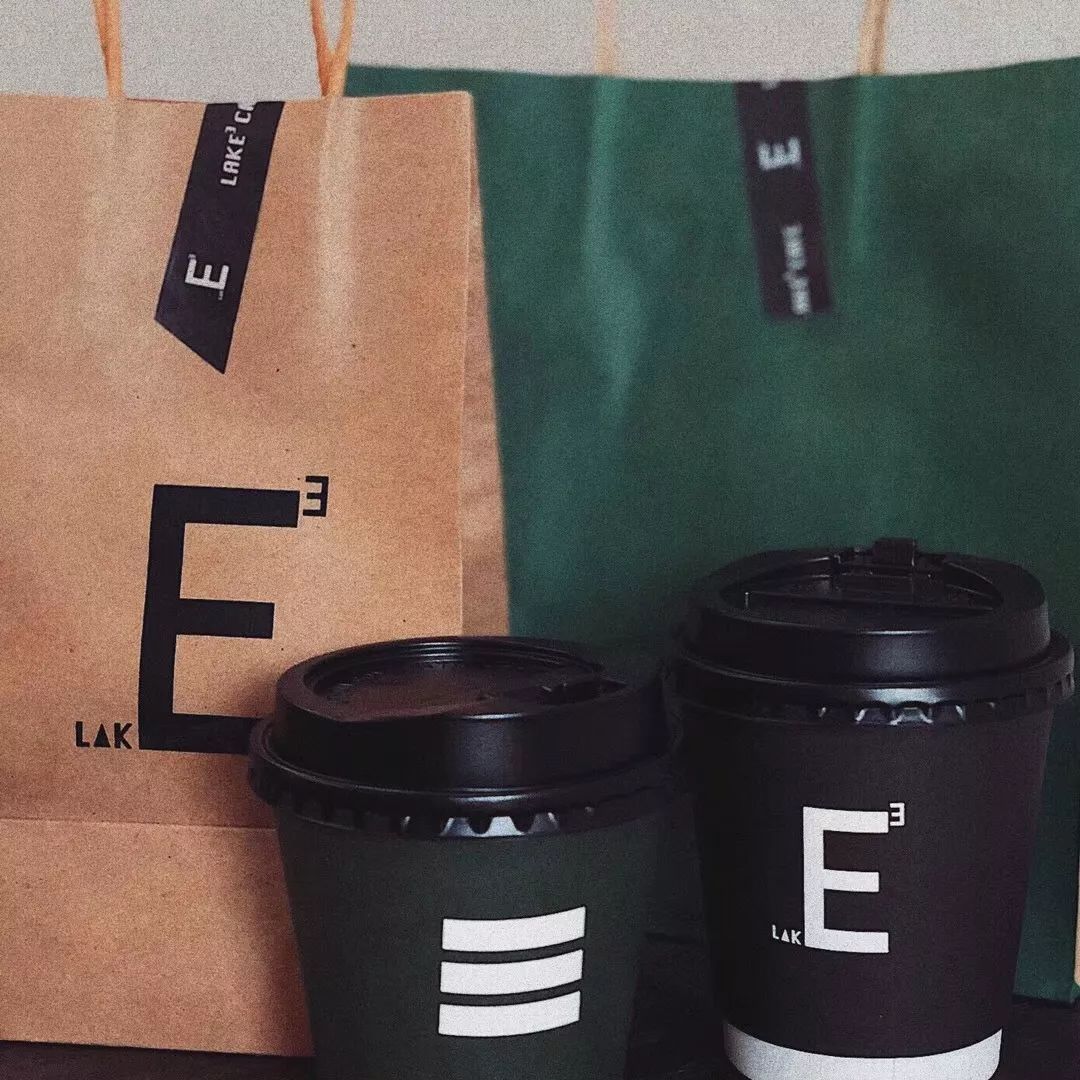 花椒、蛋烘糕和肉桂，对头，这里是咖啡店