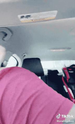 在TikTok上吃播螺蛳粉，是老外们的《致富经》