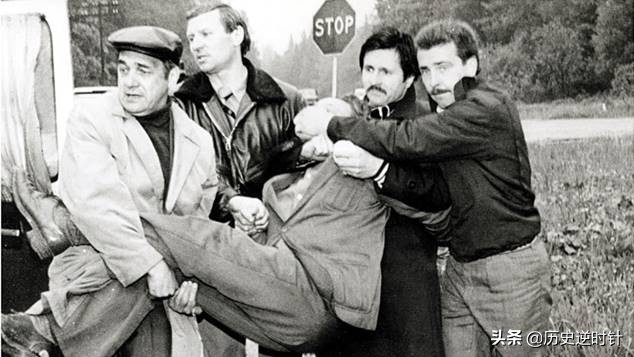 女性直觉赢了电脑算法：中情局头号双重间谍是如何被抓的？