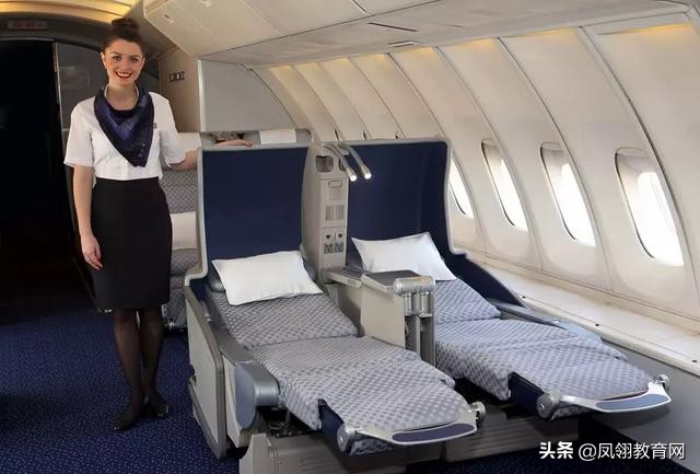 十大航空空姐排行榜,全球最资深空姐