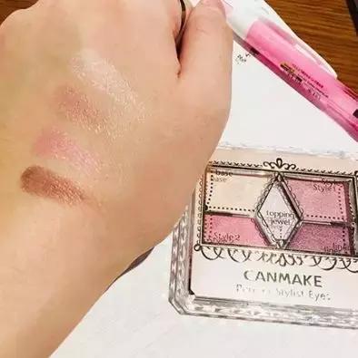 欧阳娜娜逃过网课吗,欧阳娜娜2019发生的事