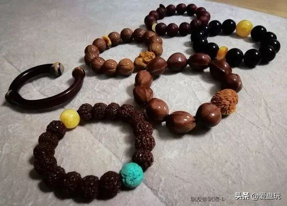 现在流行什么手串最好,2019年文玩手串