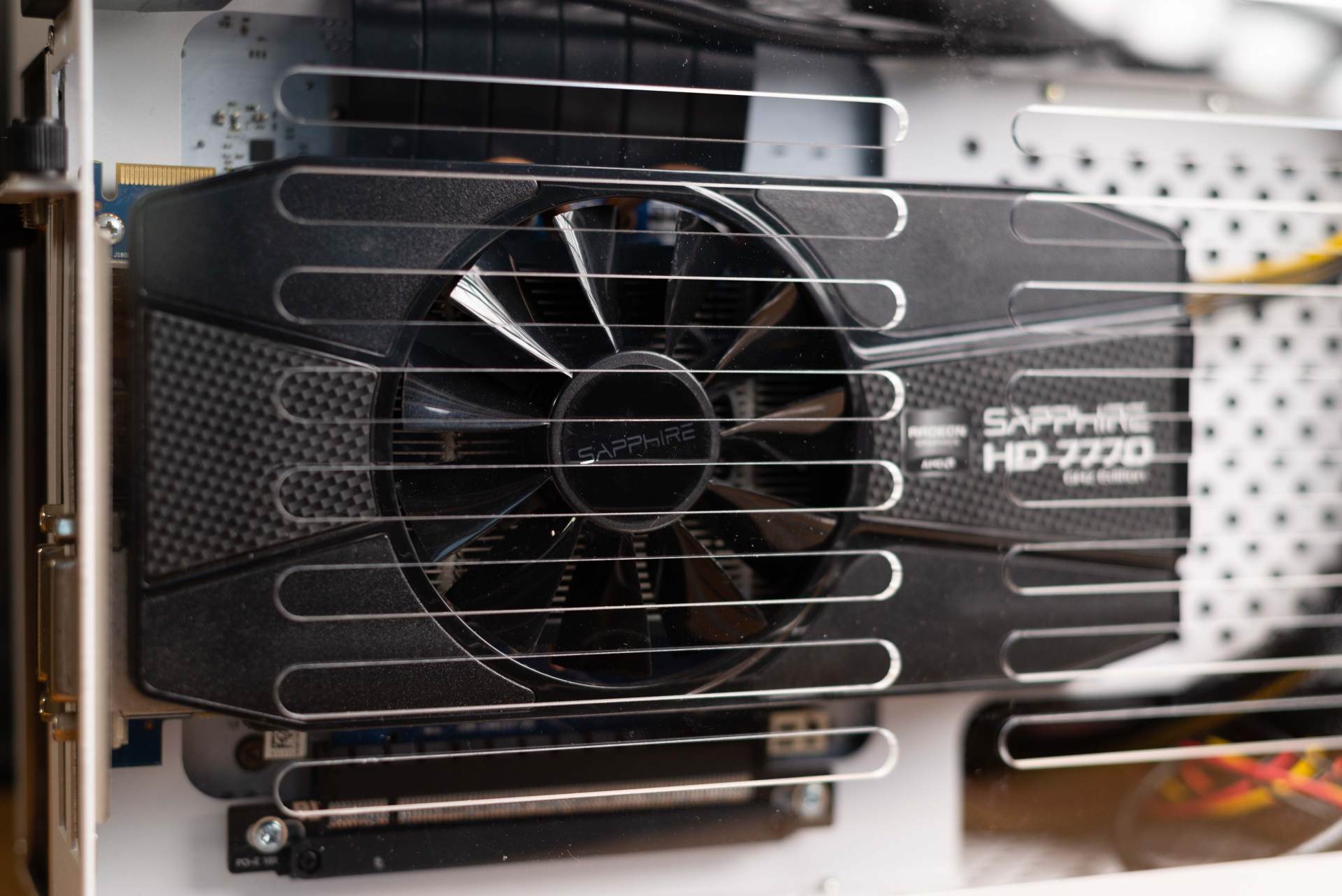 超频三蜂鸟i100pro散热改造,超频三蜂鸟2代itx机箱