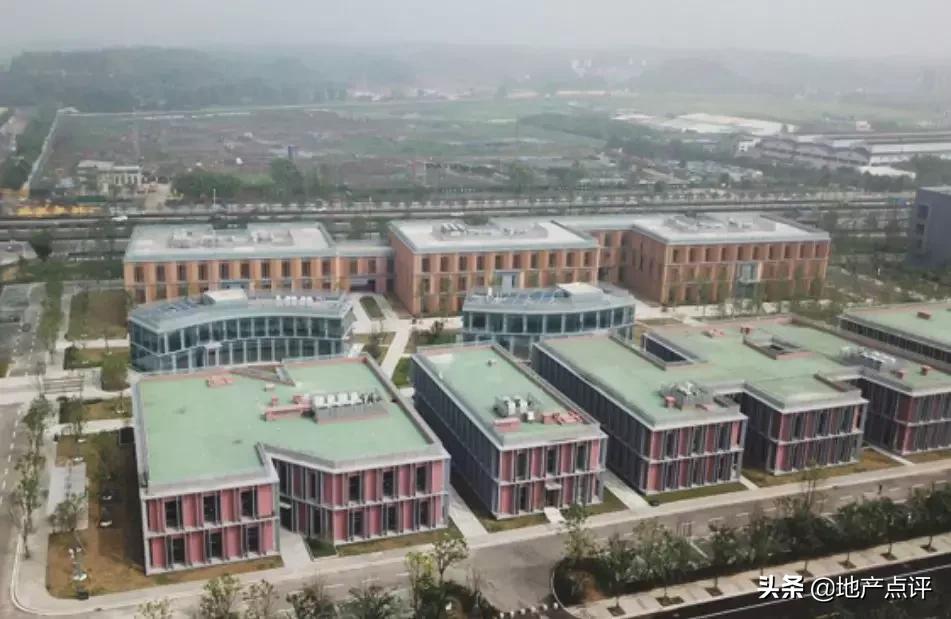 江北新区大型综合体,江北新区核心区名校