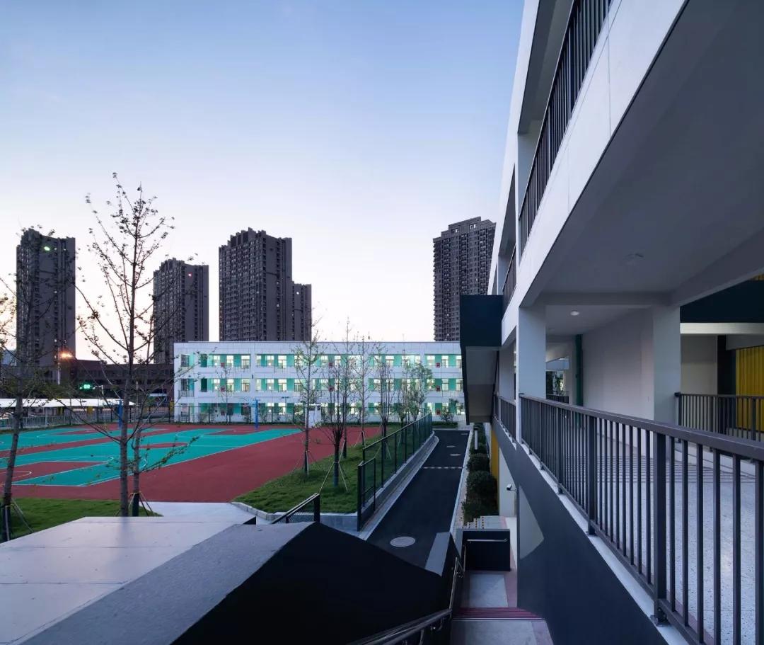 混凝土装配式建筑工程技术,混凝土预制构件技术