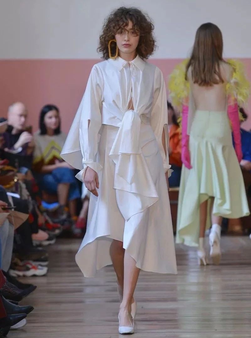 衬衫多种百变穿搭,衬衫改造创意服装设计