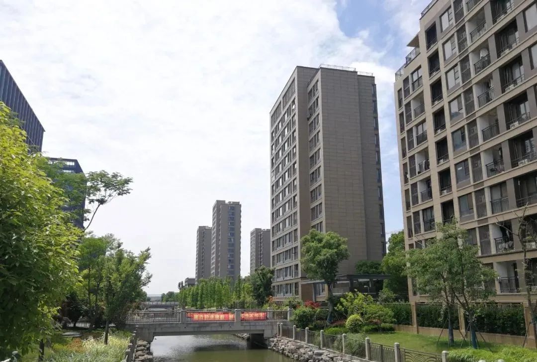 上海目前的二手房还能买吗,上海的二手房价格涨还是跌