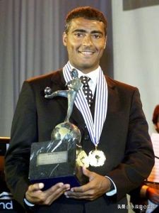 盘点足球历史最伟大的100位球星,中国足球十大最佳前锋排名一览表