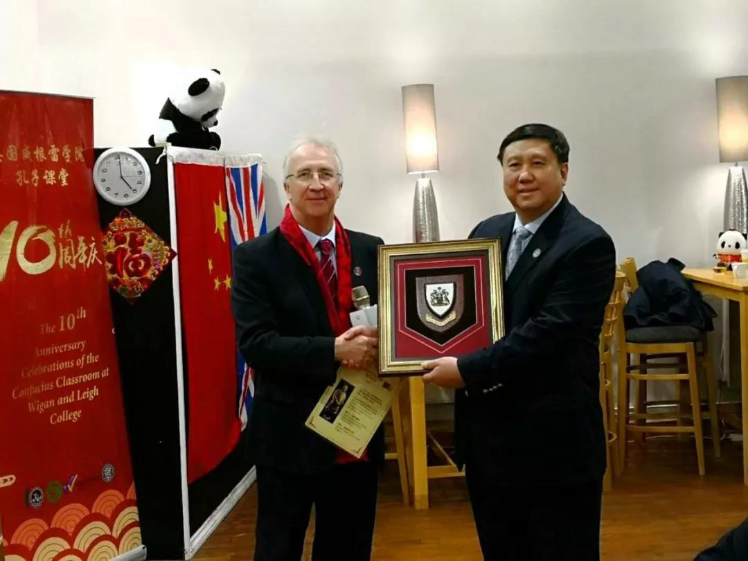 京领周刊｜法国公立大学拒绝涨价，好未来收入增长35.3%