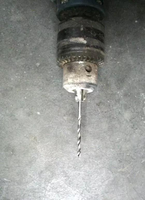 草缸造景教程:胶水造景太温柔,男人就该上电钻