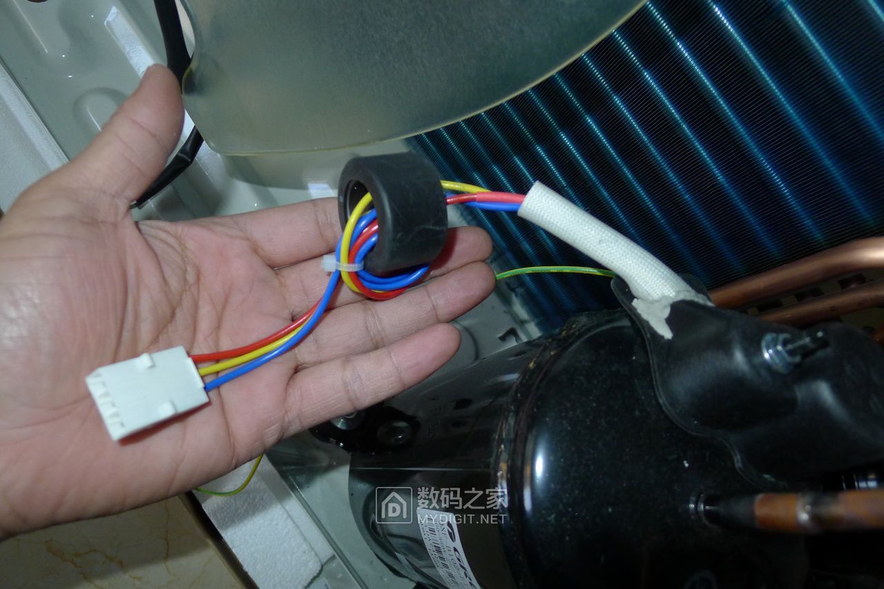 格力1.5匹空调拆解全过程视频,格力空调大1.5匹一级能效拆机视频