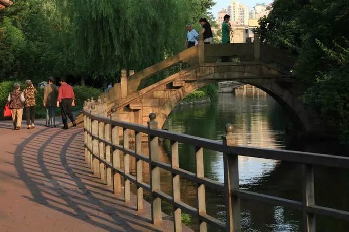 上海地铁旅游攻略免费景区,上海地铁游玩攻略免费