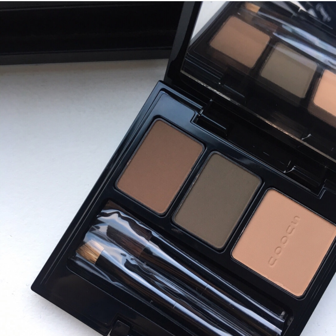 妆容色调搭配单品推荐,提升妆容质感的单品