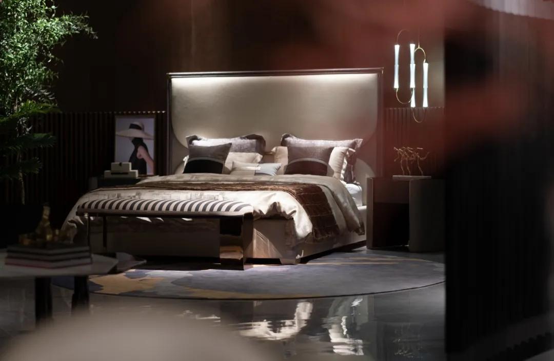 大牌的新衣丨6个家居圈当红“明星”坐镇名家具展，快来围观