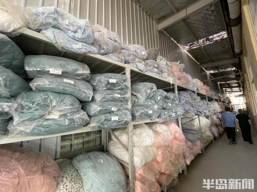 半岛观察丨一条盖毯爆火背后的童装江湖：3000家企业即墨鏖战，如何赢得三孩商机