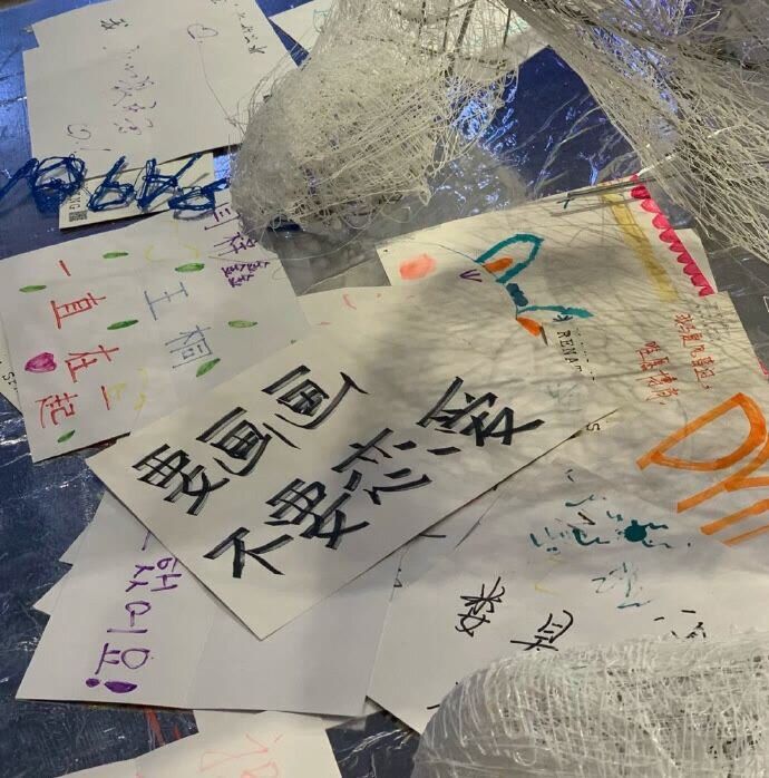 wechat背景图hiphop,每张都很独特的小众wechat背景图