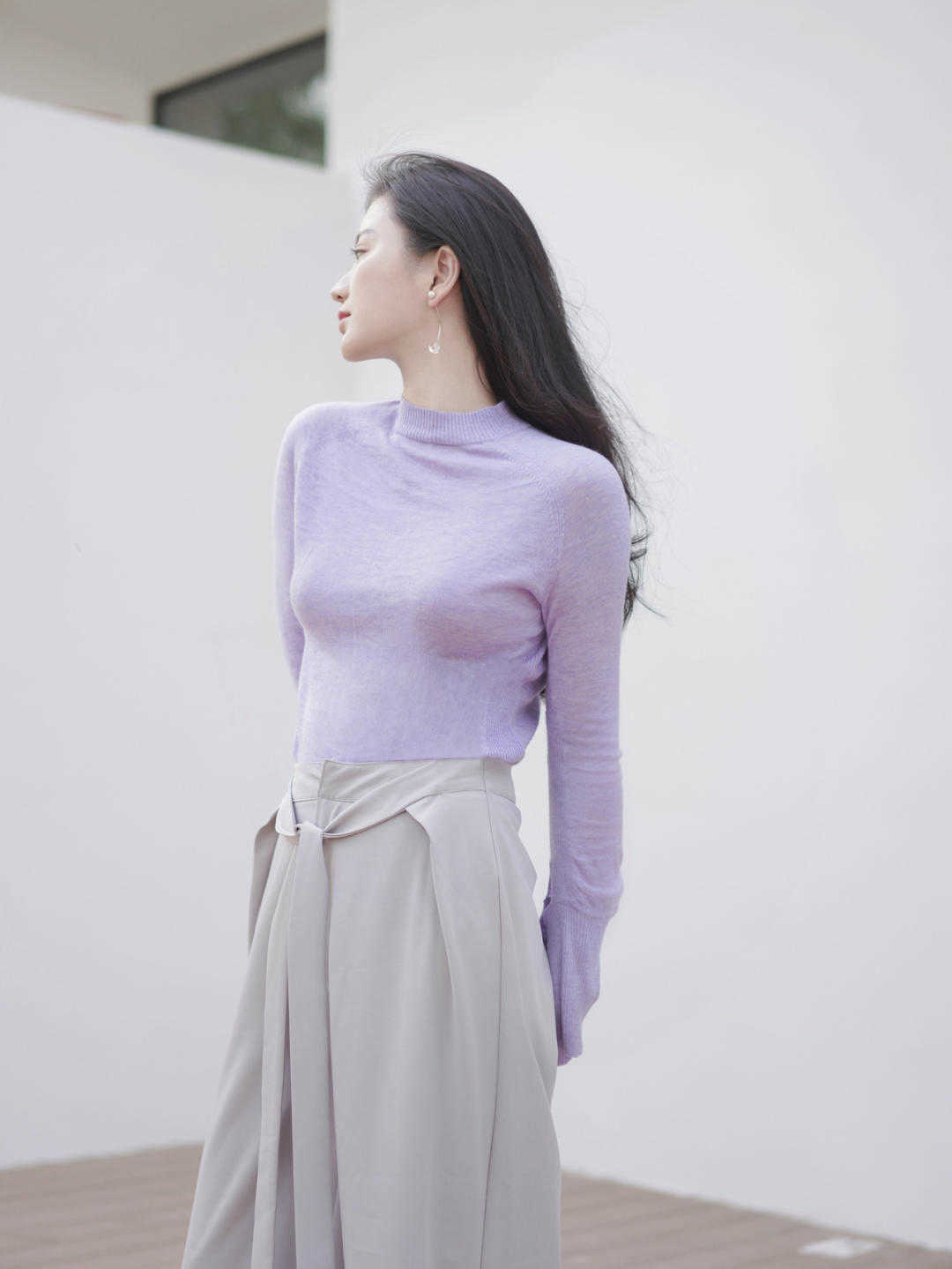 这款窄版阔腿裤百搭又时尚,纵享柔滑垂感清凉百搭休闲阔腿裤