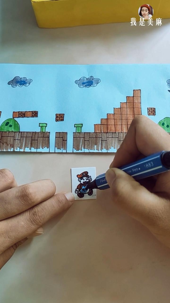 一个快递盒做了一个玩具,一个纸箱做一个游戏机