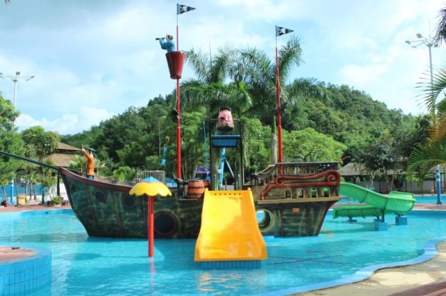 肇庆市四会山湖生态旅游度假景区,四会山湖温泉度假村